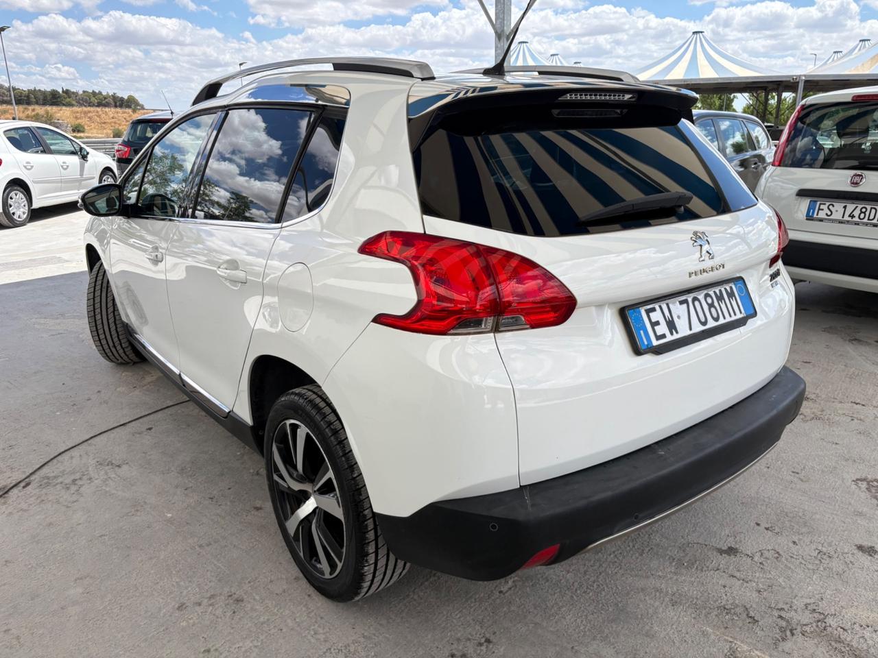 Peugeot 2008 1.6 e-HDi 92 CV Stop&Start Allure