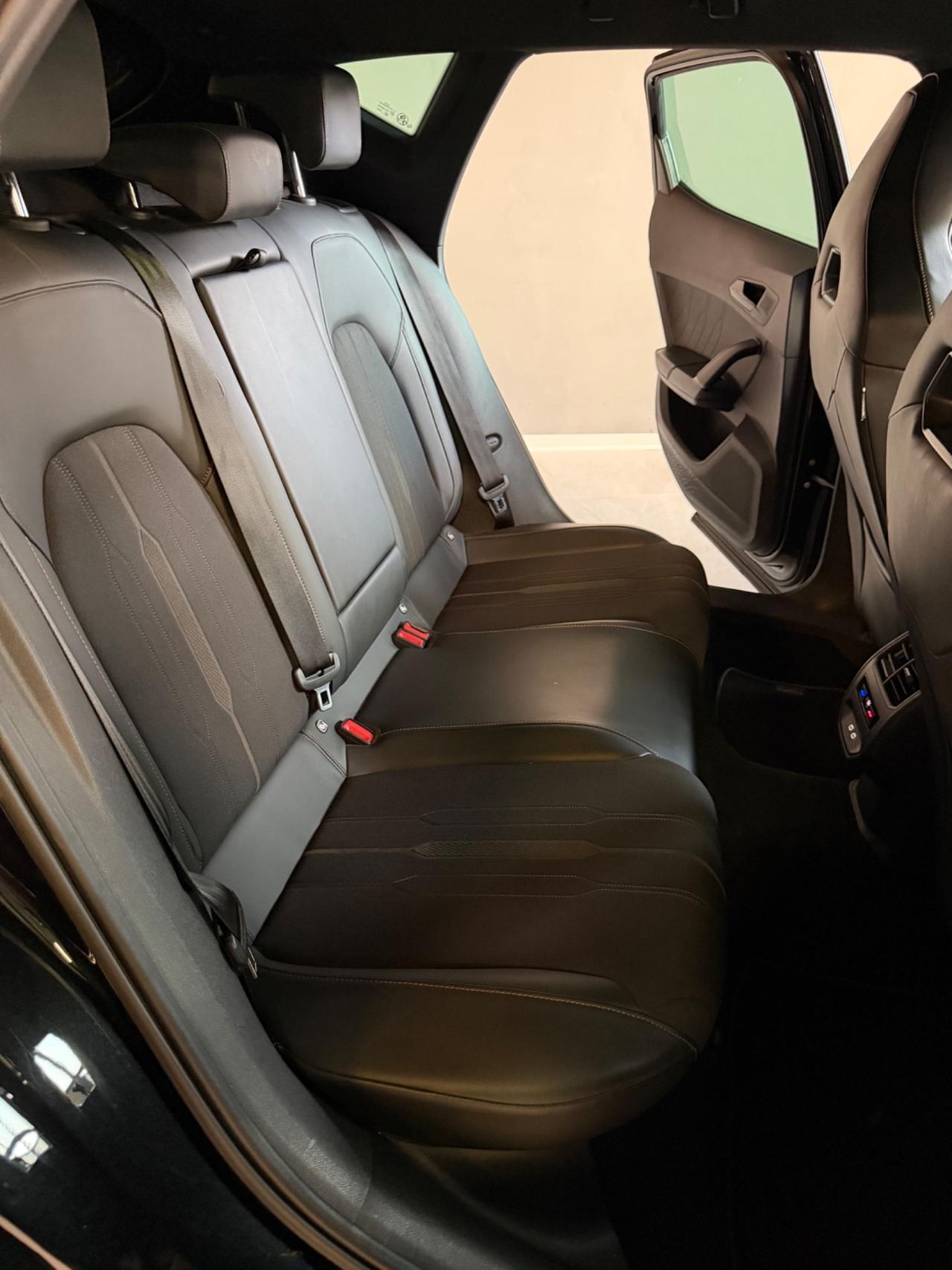 Cupra FORMENTOR eHYBRID KMCERT GARANZ UNICOPR