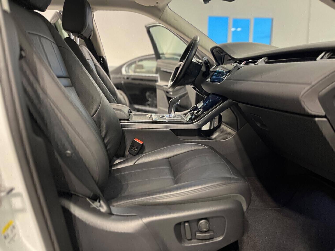 Land Rover Range Rover Evoque 2.0d i4 R-Dynamic 4x4 150cv auto