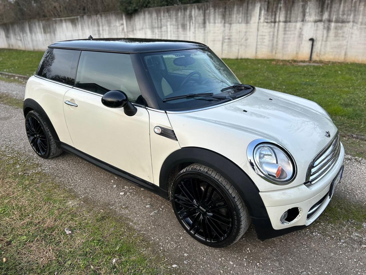 Mini 1.6 16V Cooper D