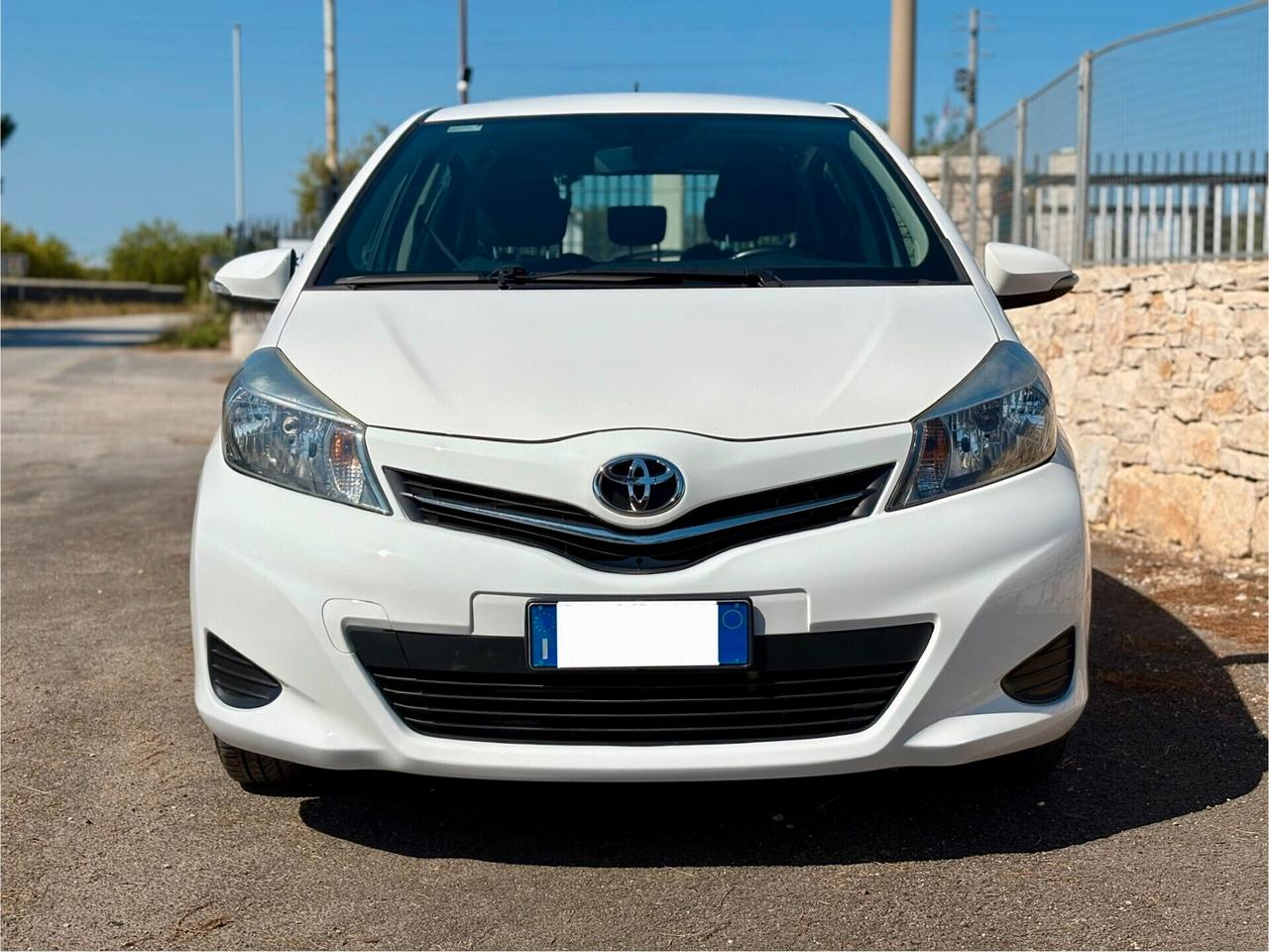Toyota Yaris 1.4 D-4D 5 porte Lounge