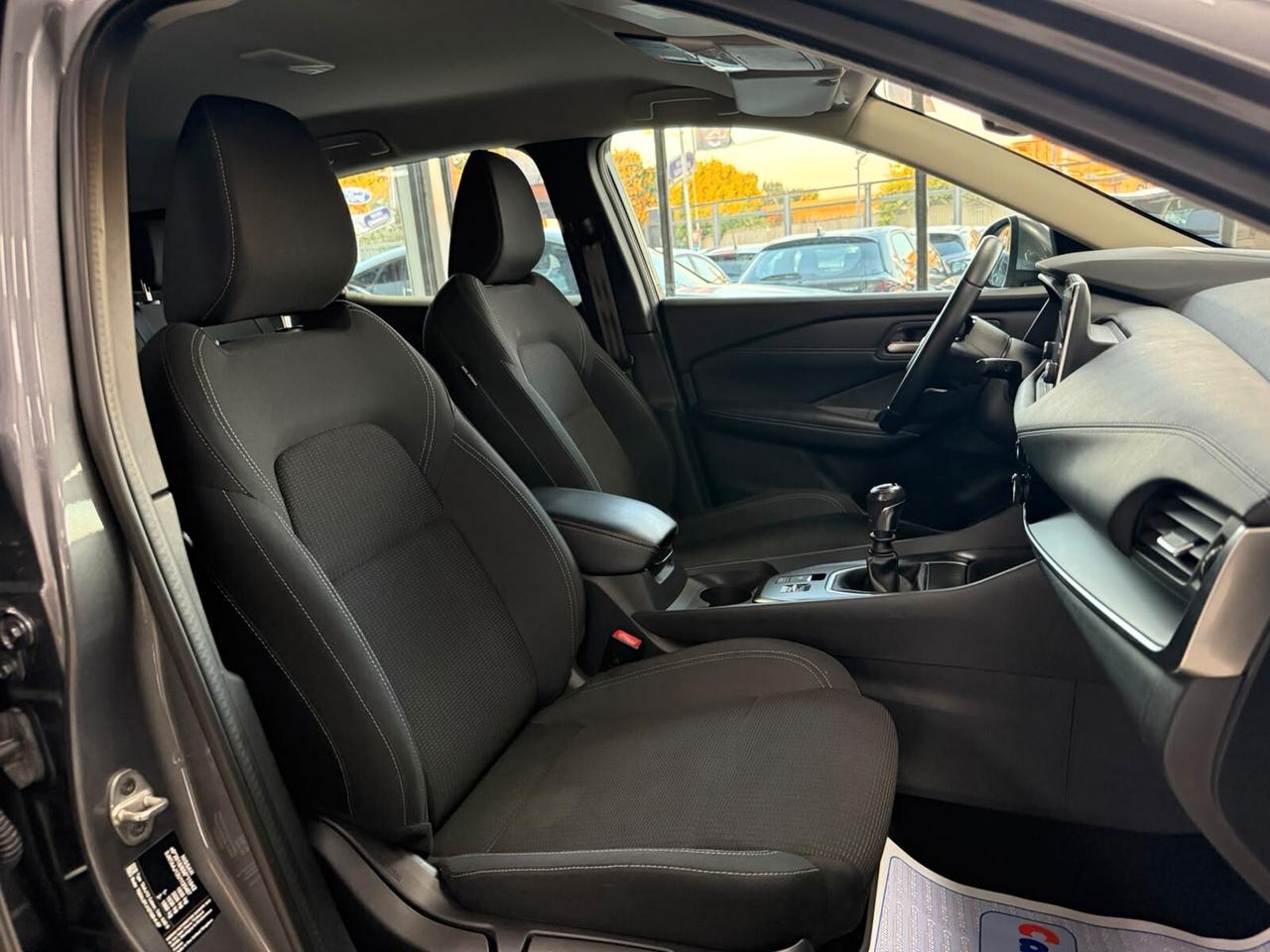 Nissan Qashqai MHEV 140 CV Business