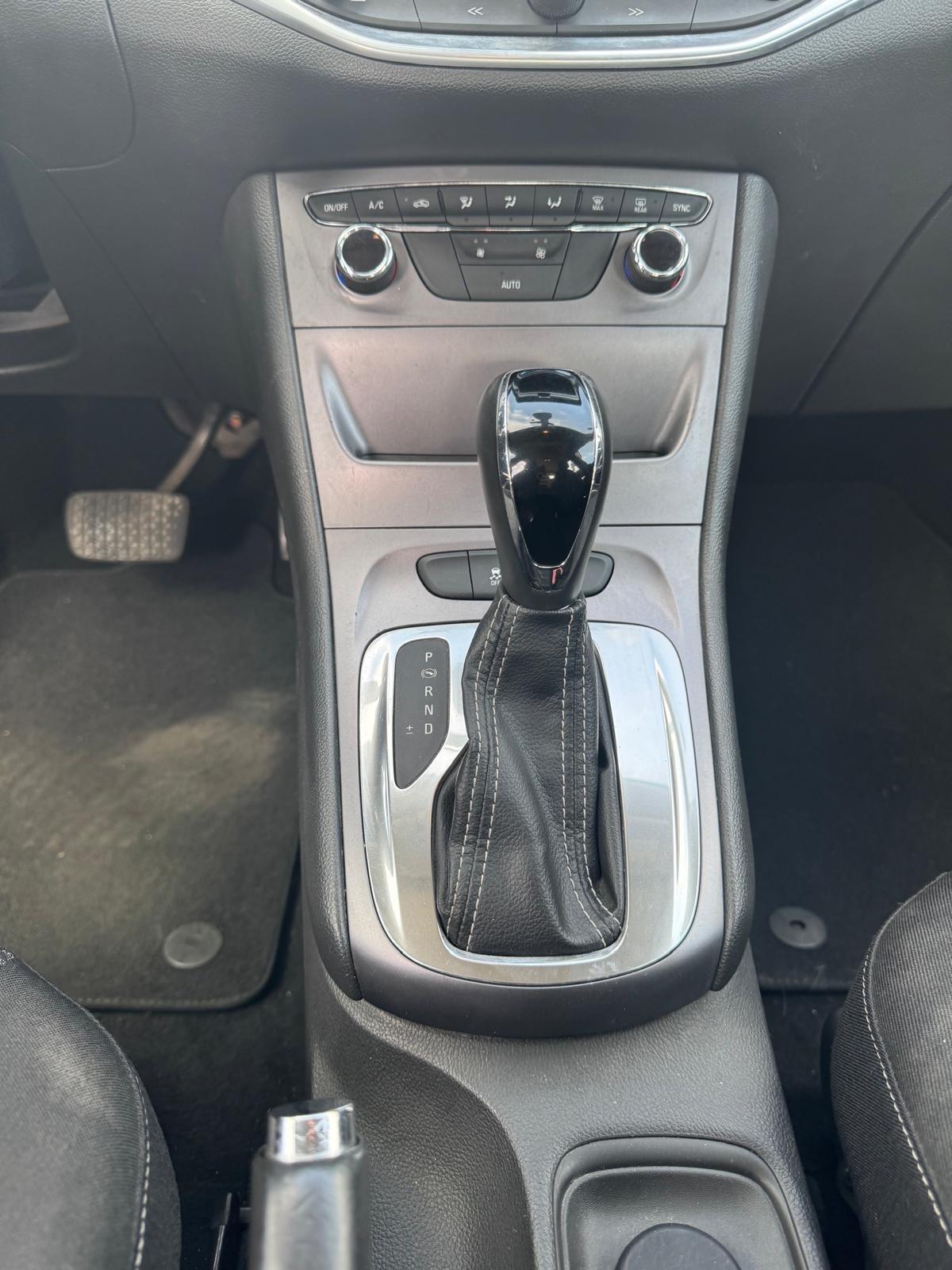 Opel Astra 1.6 CDTI 136CV EcoFLEX S&S Sports Tourer Cosmo