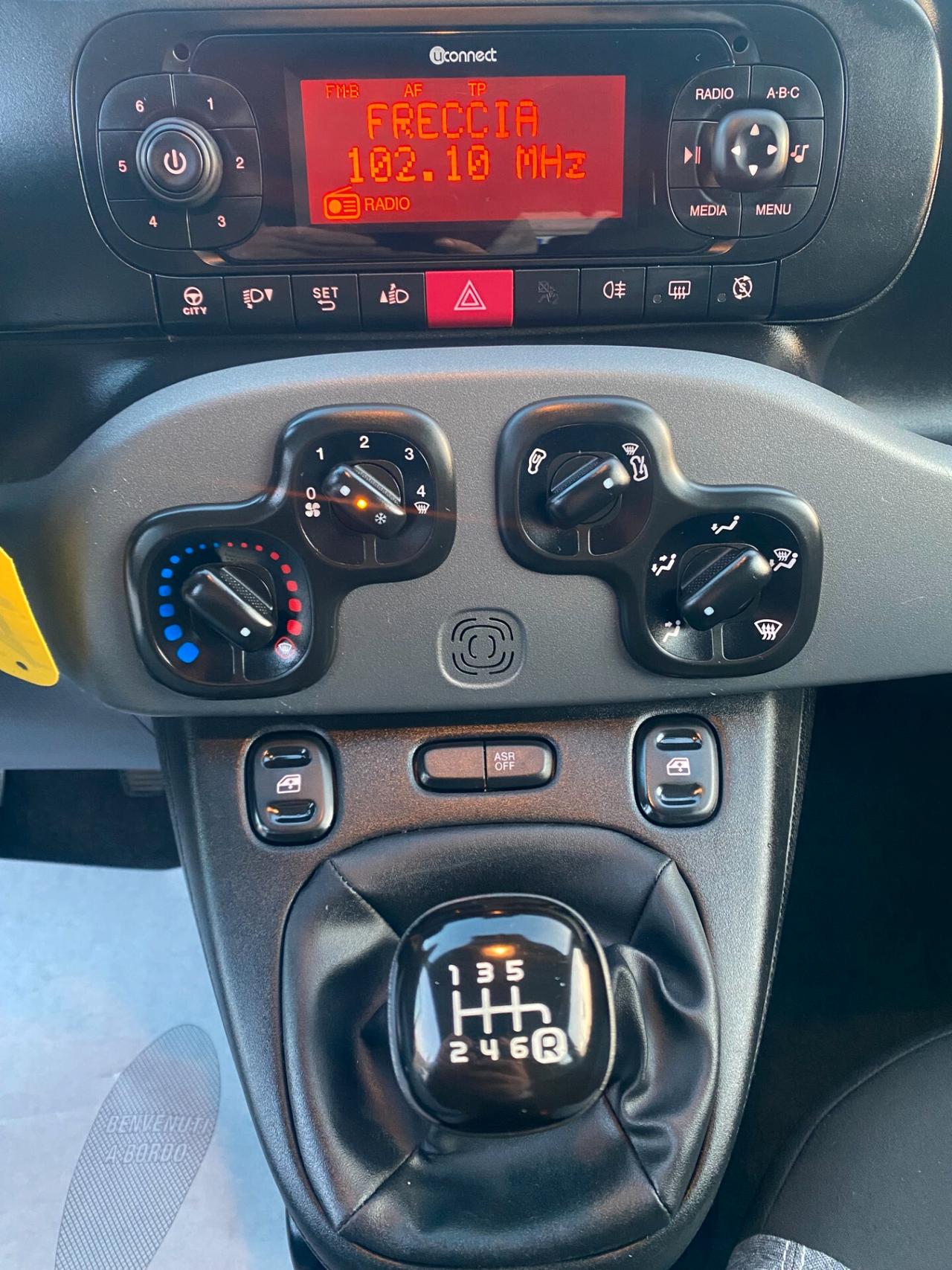 FIAT PANDA 1.0 hybrid 70Cv 5posti CITY-LIFE