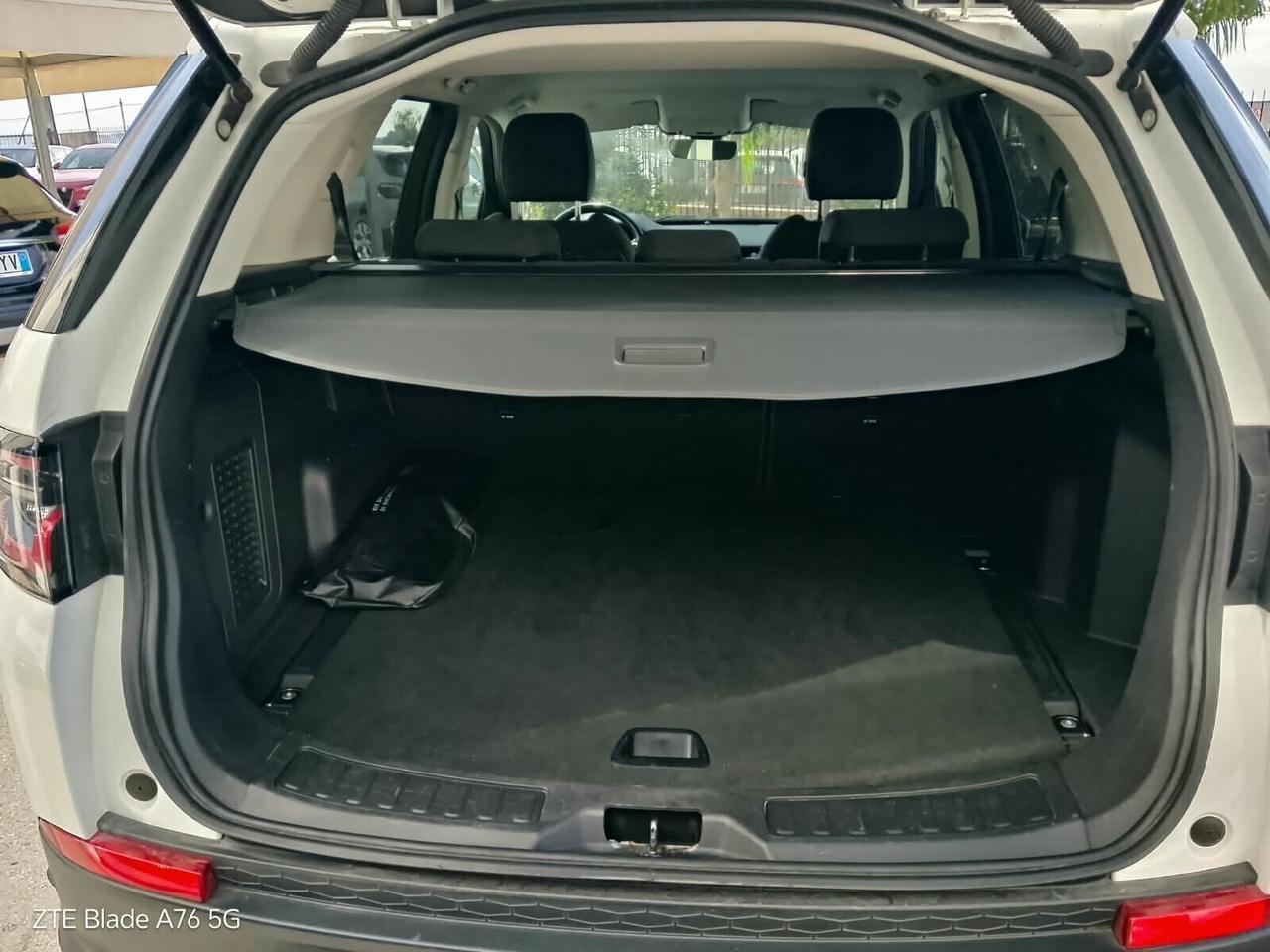 Land Rover Discovery Sport MHEV 2.0 163 CV 2021 - PARI AL NUOVO