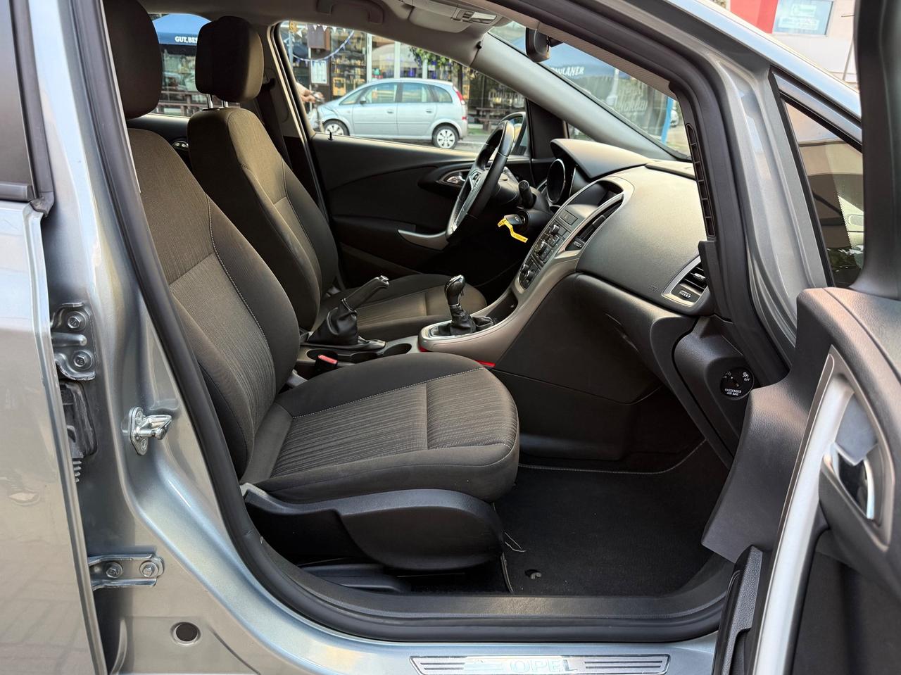 Opel Astra 1.7 CDTI Elective