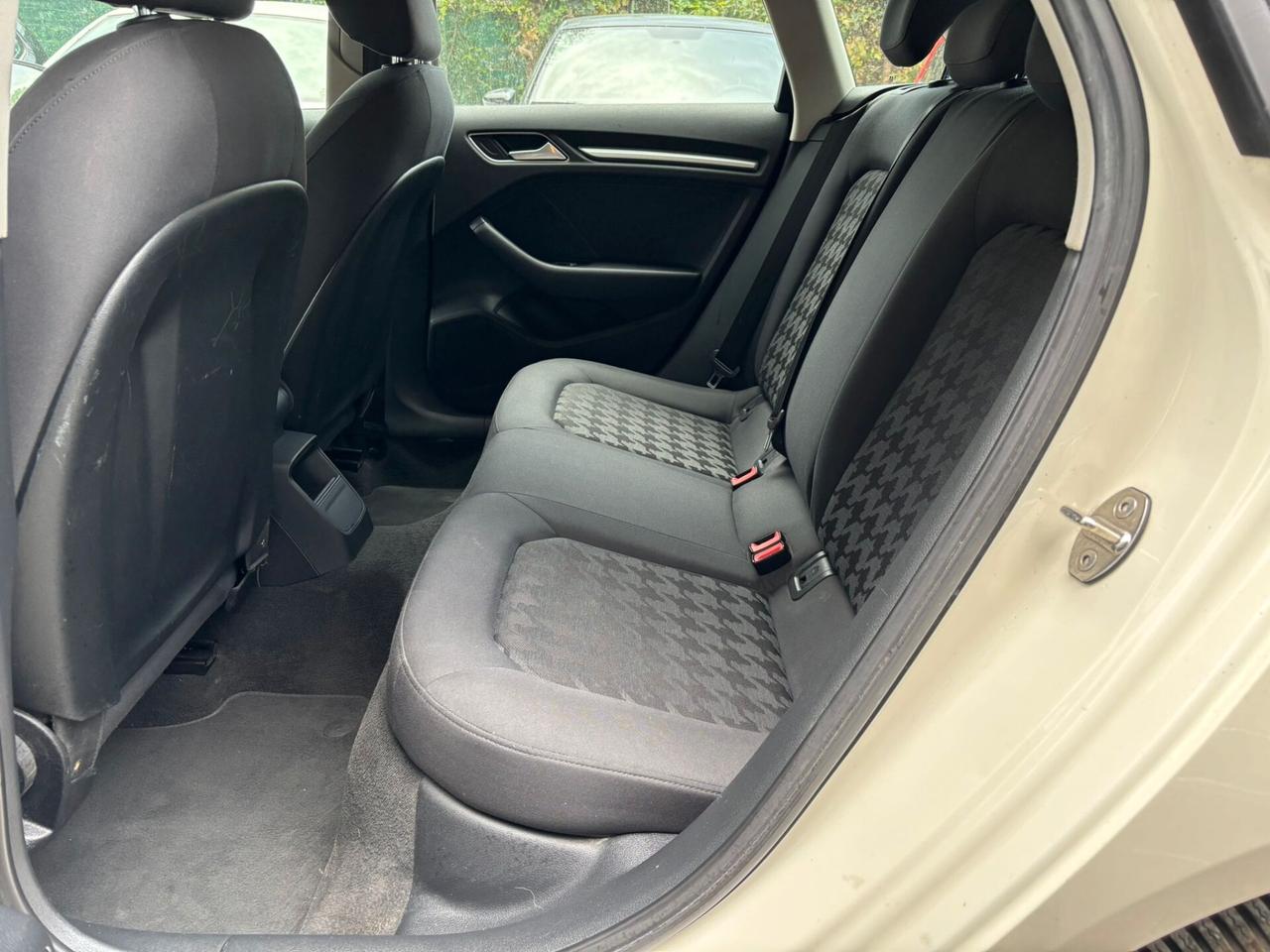 Audi A3 1.6 TDI diesel Ambition OK Neopatentati