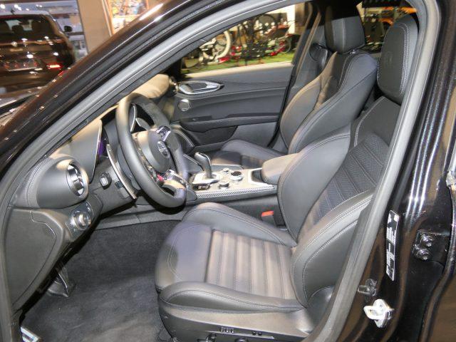 ALFA ROMEO Giulia 2.9 V6 Bi-Turbo AT8 Quadrifoglio