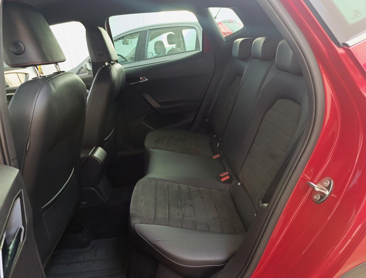 Seat Arona 1.0 TGI FR - Cerchi da 18" - OK Neopatentati