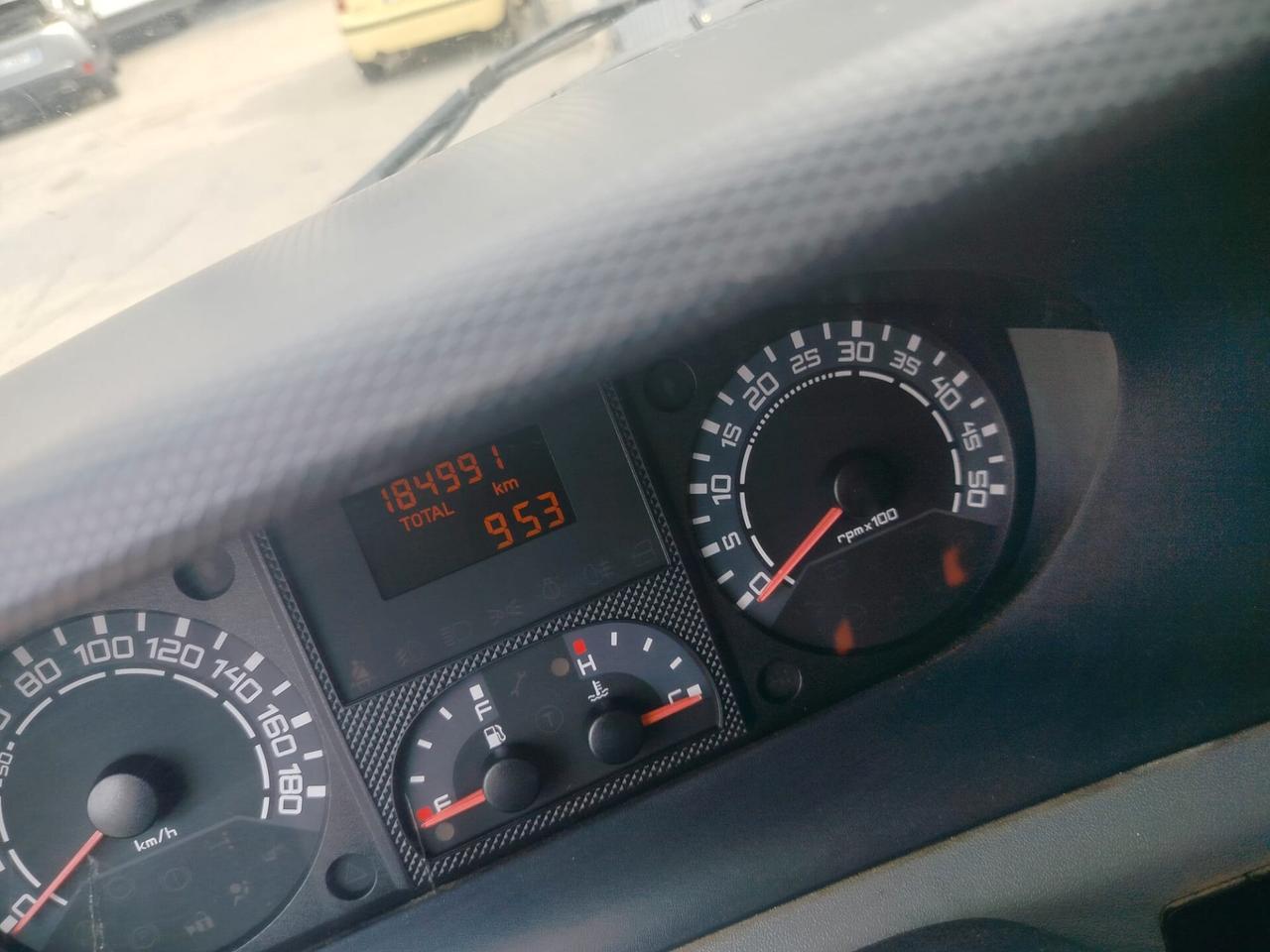 Iveco Daily 35C10 2.3 Hpi PLM-RG Cabinato