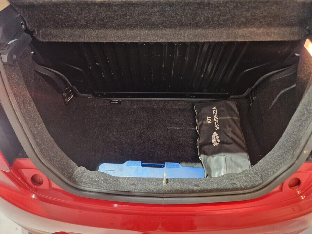 Ford Ka Ka+ 1.2 8V 69CV Titanium