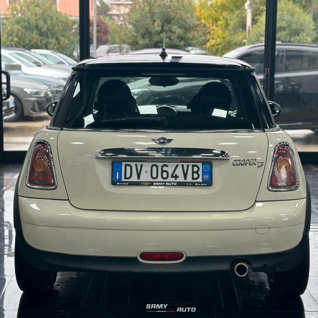 Mini Cooper D Hatchback 1.6