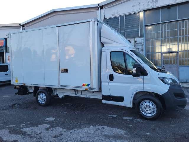 Peugeot Boxer 24990 + IVA 435 2.2 BLUEHDI 140 CV SPONDA