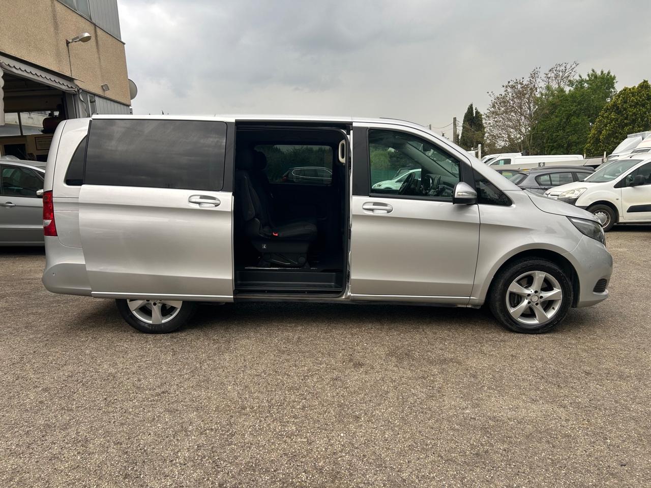 Mercedes-benz V 220 CDI Premium Long