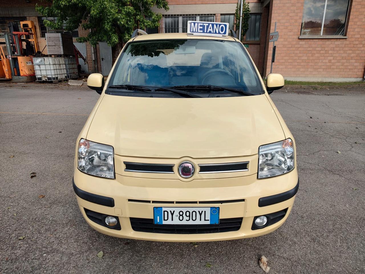 Fiat Panda 1.2 Dynamic NATURAL POWER MAMY, BENZINA\METANO, OK NEOPATENTATI, GARANZIA.12 MESI