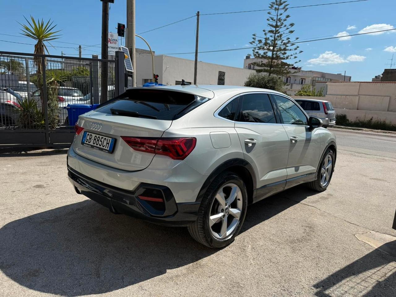 Audi Q3 35 TDI S tronic