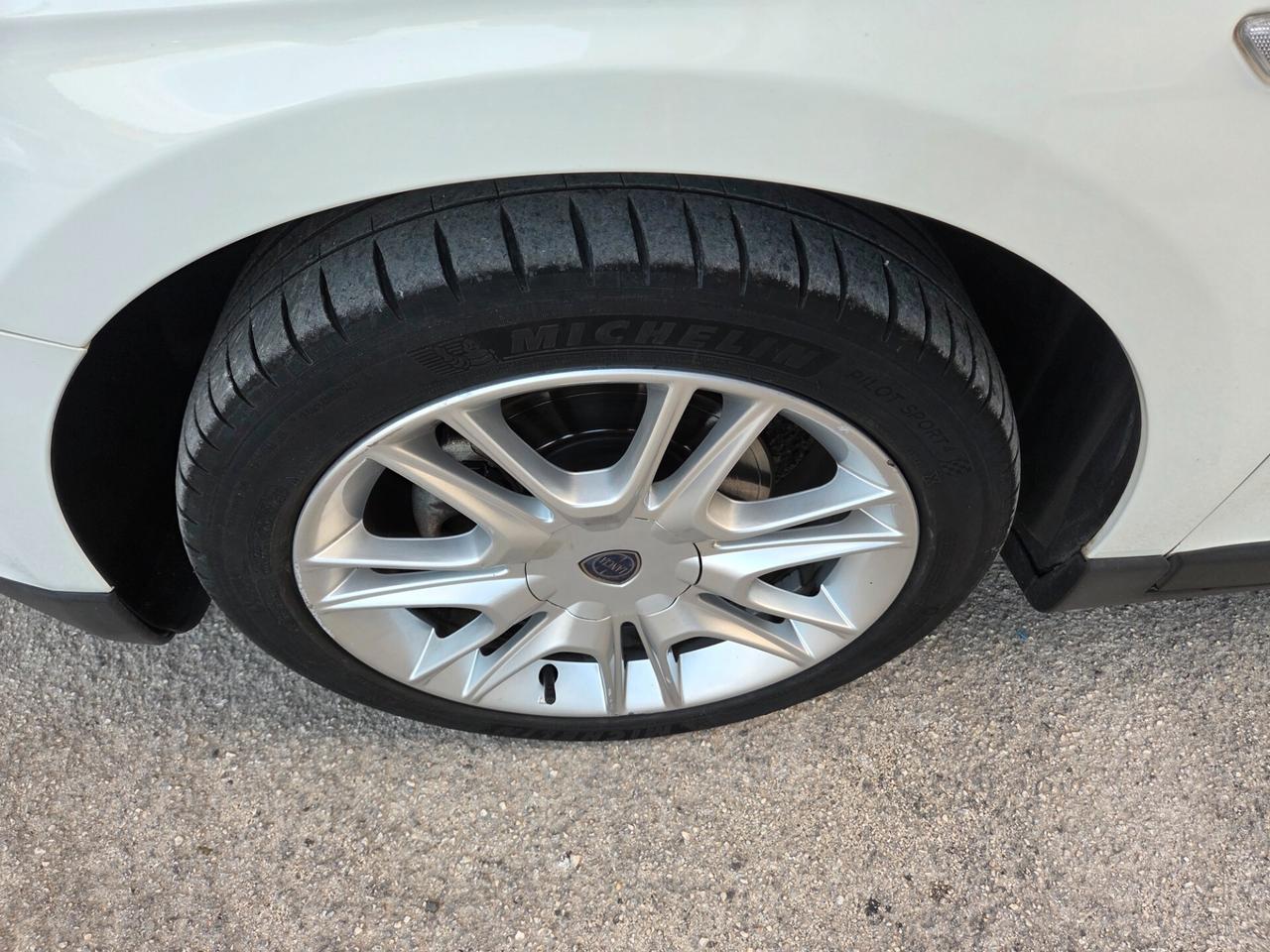 LANCIA DELTA 1.6 MJET 120 CV ANNO 2013 KM CERTIF