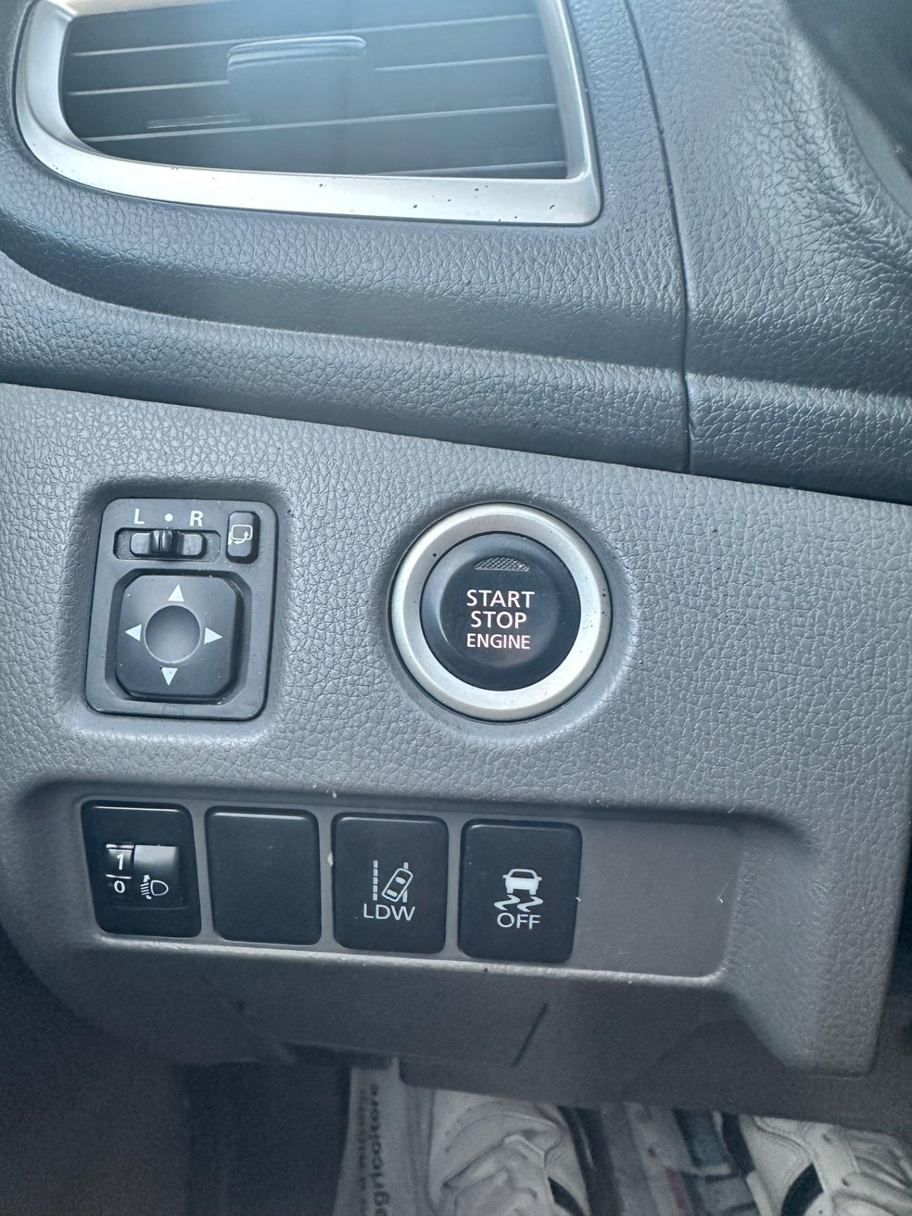 Mitsubishi L200 2.4 DI-D/181CV Club Cab Intense Hp Mivec