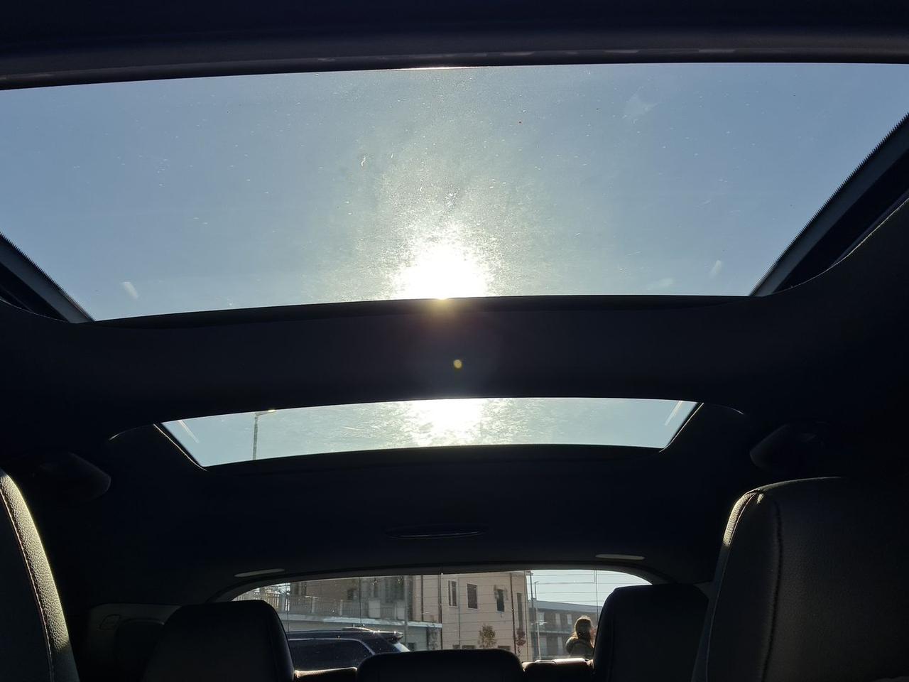 Mercedes-Benz GLA 250 Premium #8103