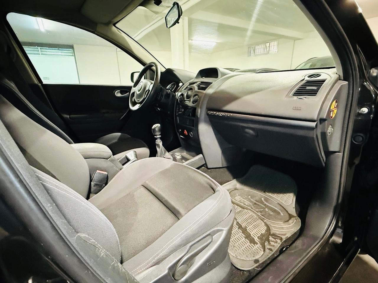 RENAULT MEGANE 1.5 DCI 110 CV*NEOPATENTATI*