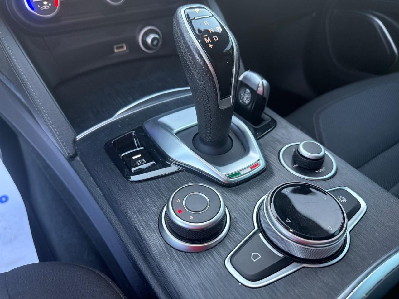 Alfa Romeo Stelvio 2.2 Turbodiesel 160 CV Super 2022