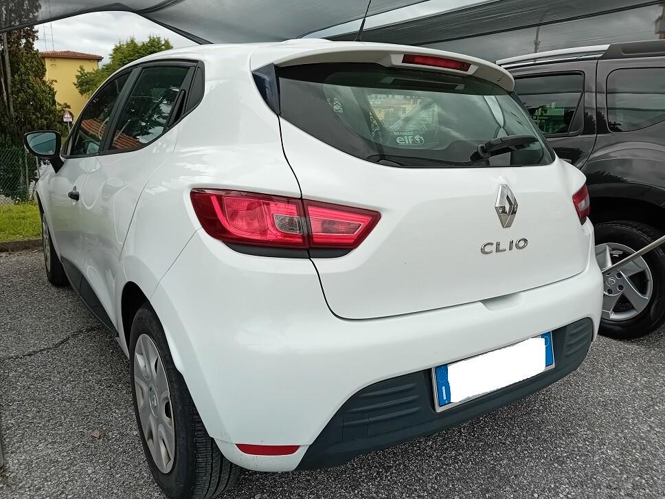 Renault Clio dCi 8V 75CV 5 porte Van Energy € 4.000 + IVA