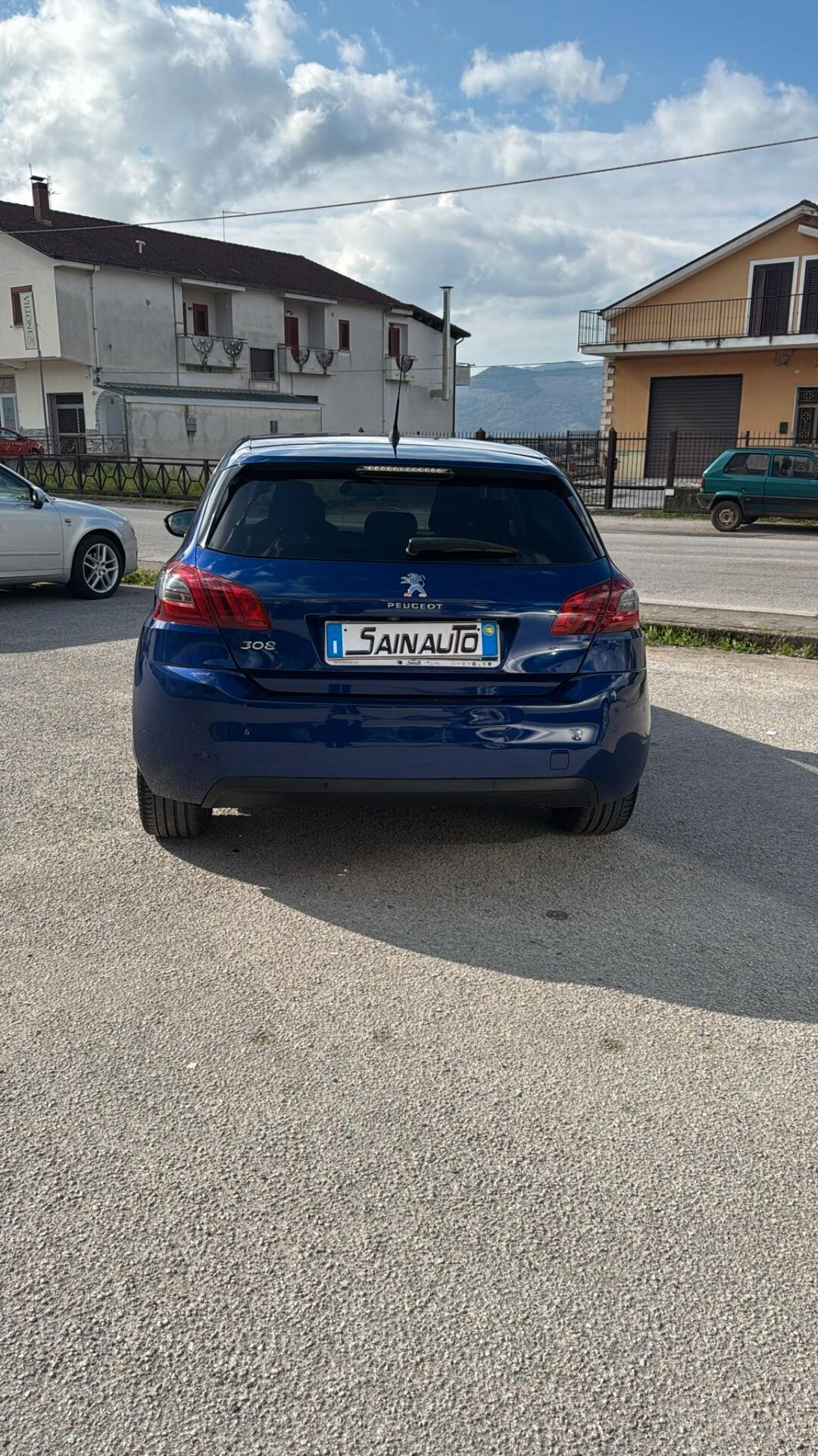 Peugeot 308 BlueHDi 130cv automatica GARANZIA