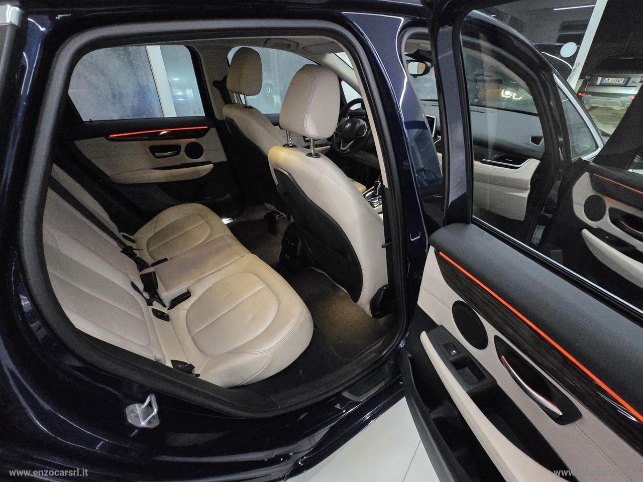 BMW 218d xDrive Active Tourer Luxury FULLL LED