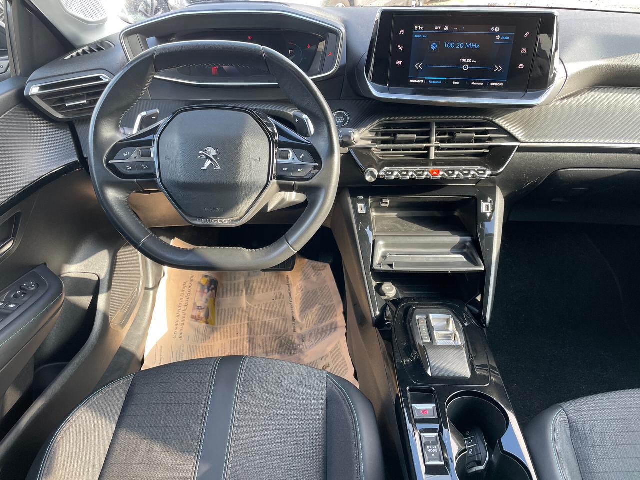 Peugeot 208 1.2 PureTech 100cv EAT8 5 porte Allure Pack