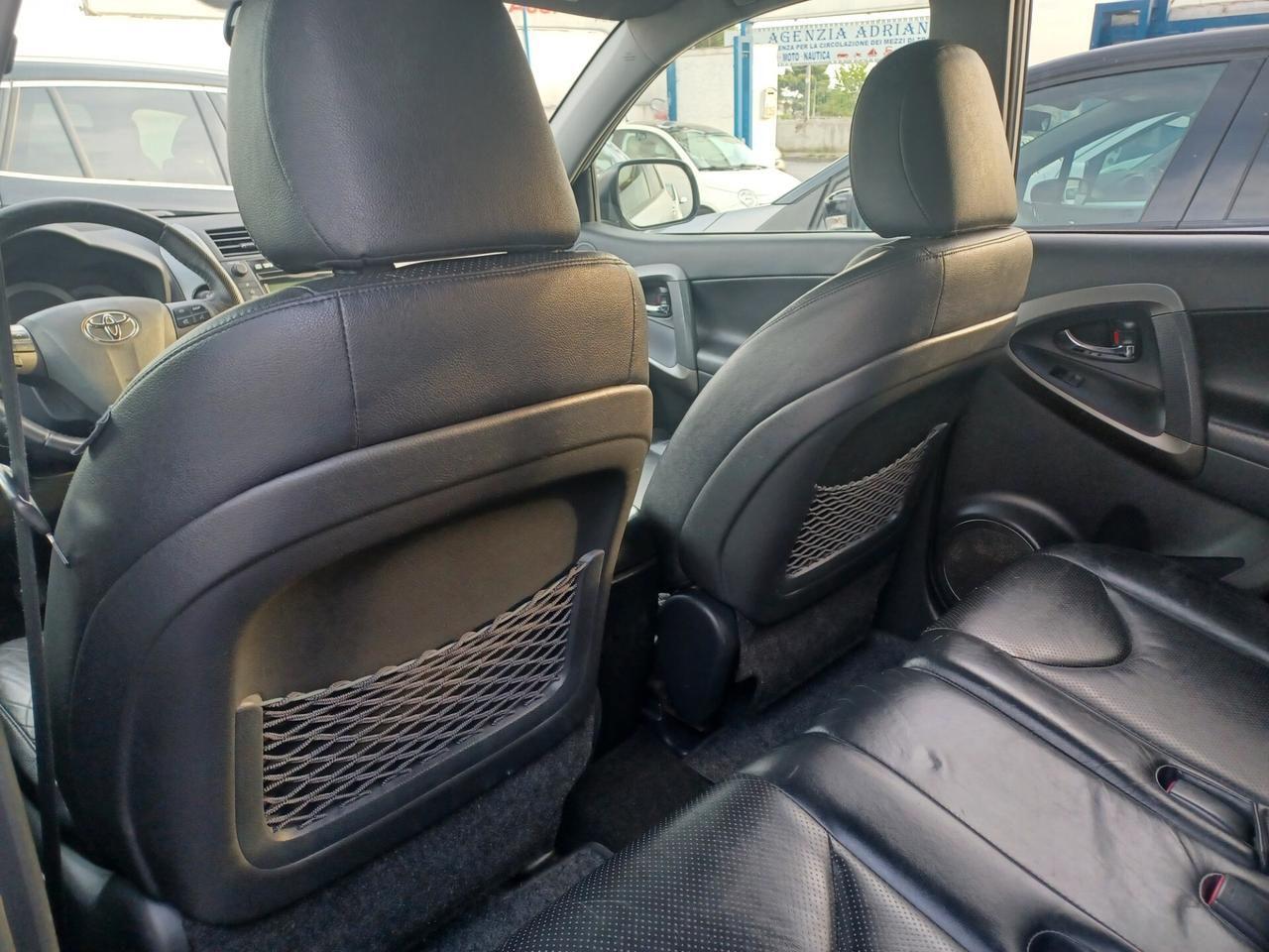 Toyota RAV 4 2.2 D-4D 150 CV Luxury