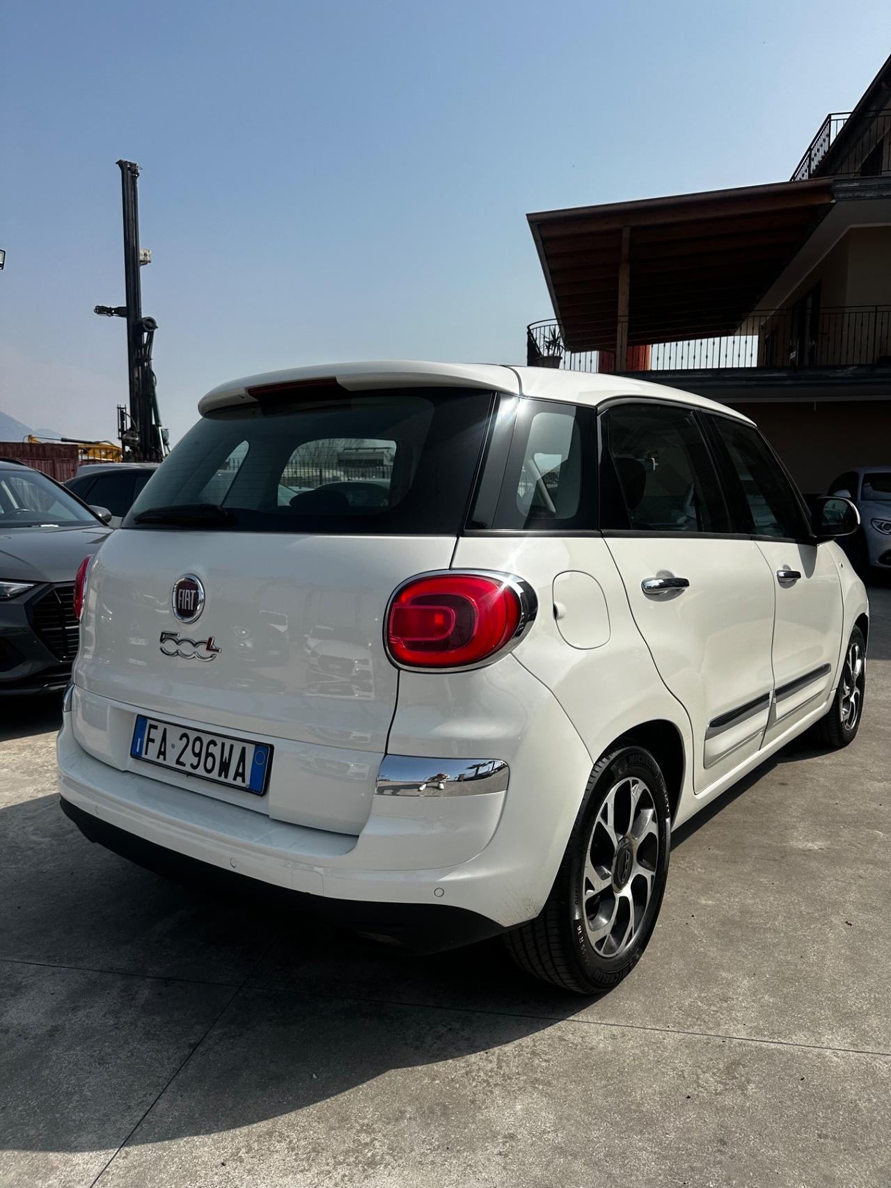 Fiat 500L Living 1.6 Multijet 120 CV Lounge