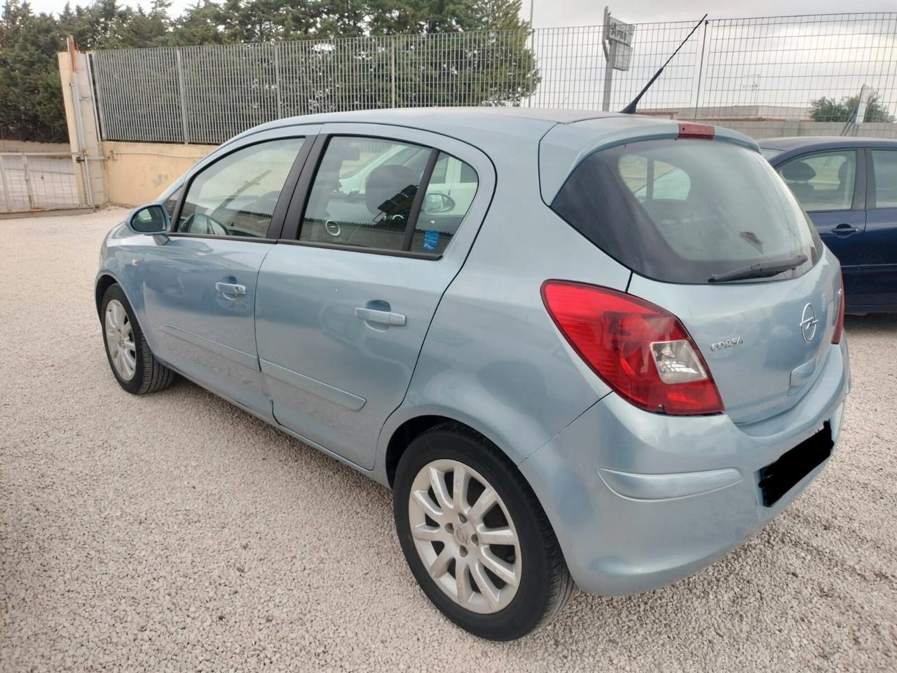 Opel Corsa 1.3 CDTI