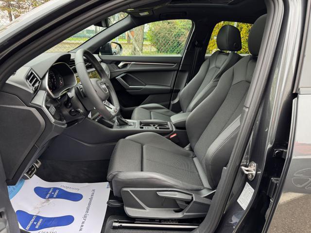 AUDI Q3 SPB 40 TDI Quattro S Tronic Id. Black S-Line KM 0