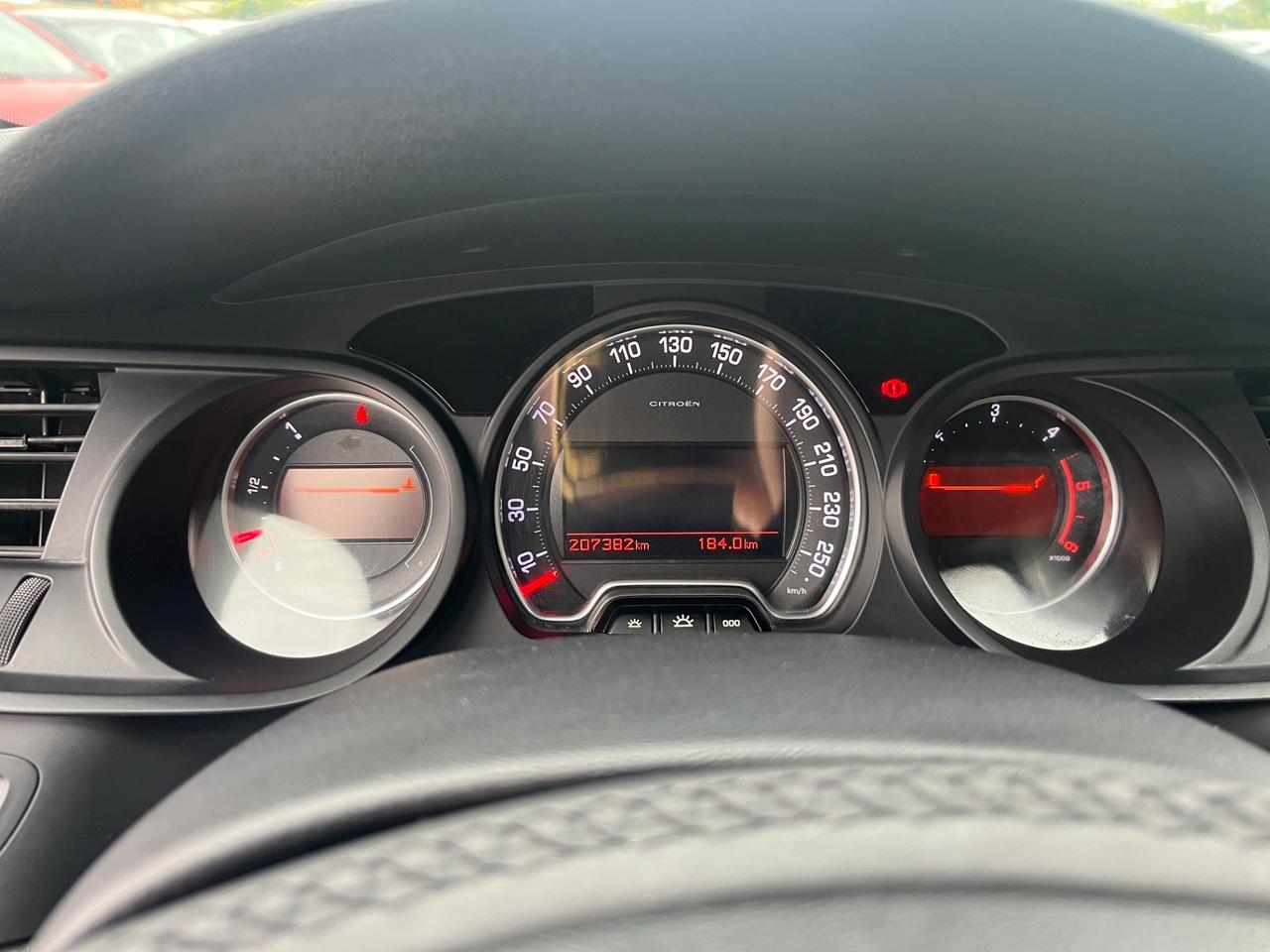 Citroen C5 2.0 HDi 140 Executive Tourer 2010