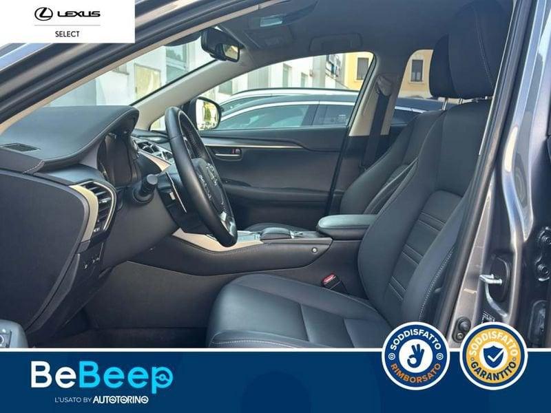 Lexus NX 300H 2.5 PREMIUM 4WD CVT