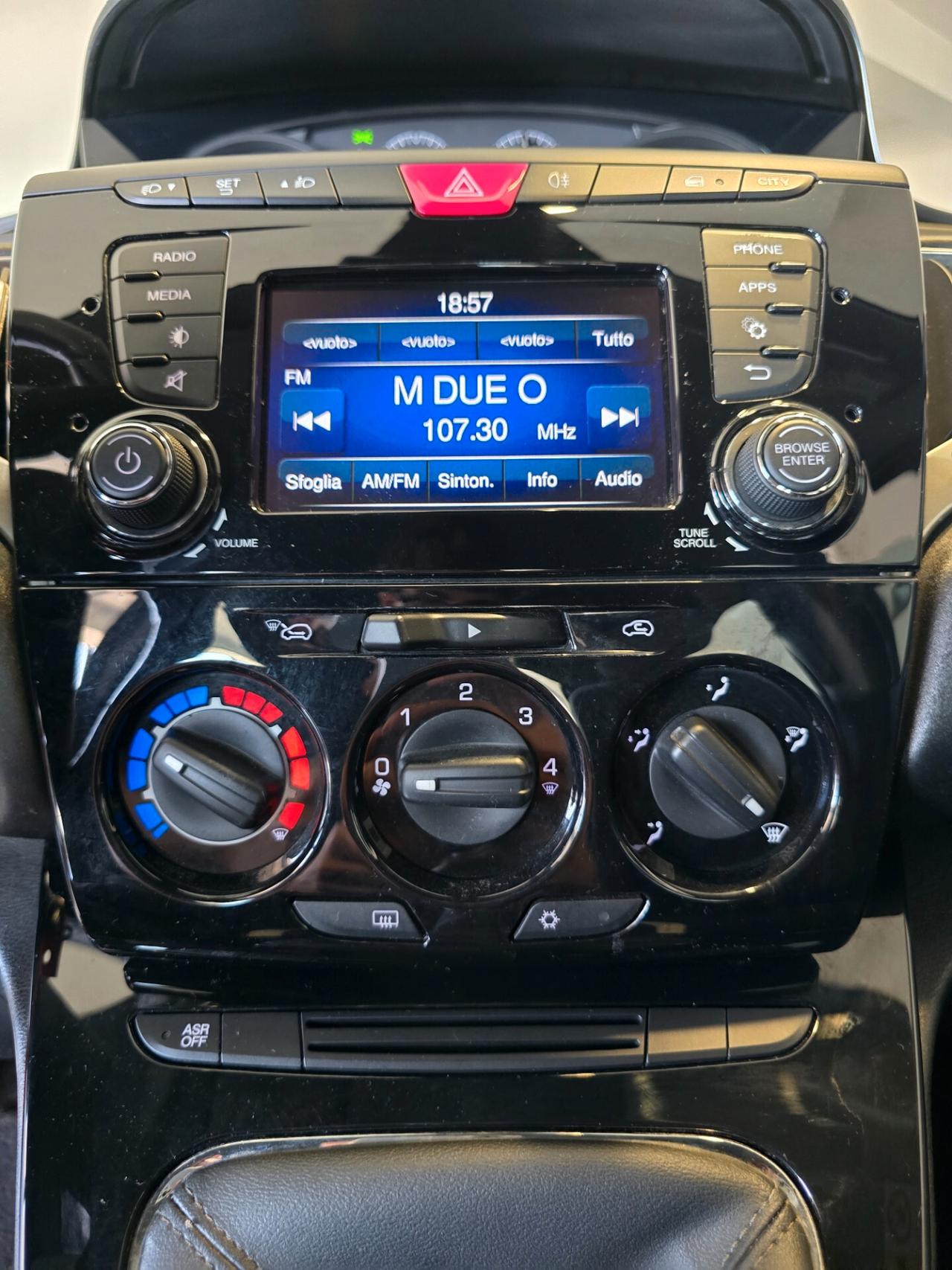 Lancia Ypsilon 1.2 69 CV 5 porte GPL Ecochic Platinum