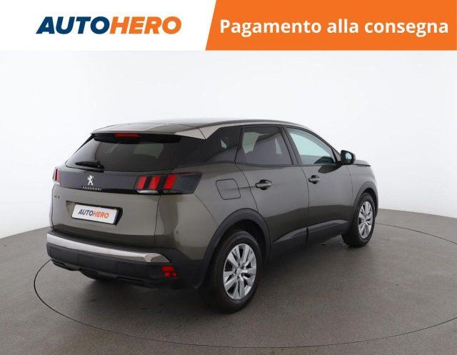 PEUGEOT 3008 BlueHDi 130 S&S EAT8 Business