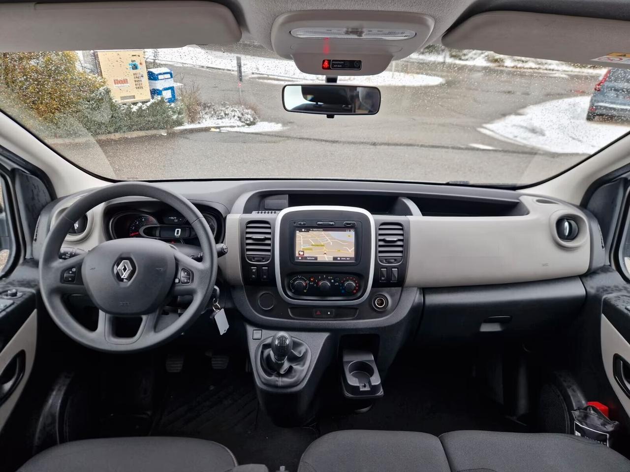 Renault Trafic T29 Combi L2H1 9 posti/navigatore/aria