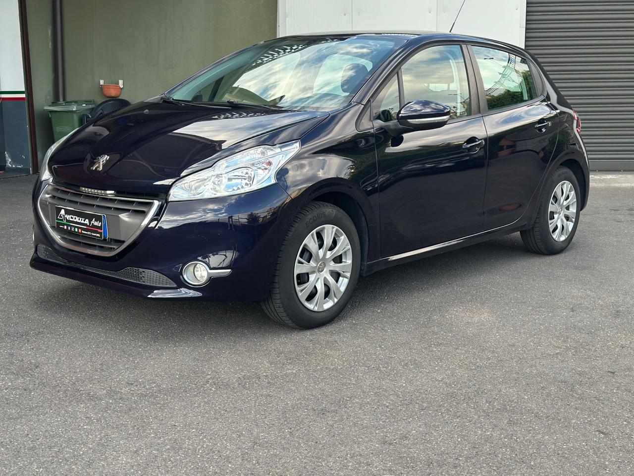 Peugeot 208 1.2 VTi 82 CV 5 porte Allure