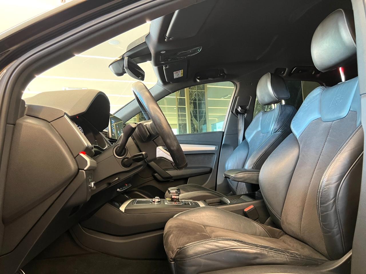 Audi Q5 2.0 TDI 190 CV quattro S tronic Business Sport