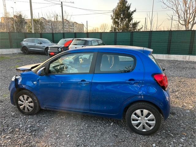 Citroen C1 2020 sinistrata incidentata 5 porte Feel