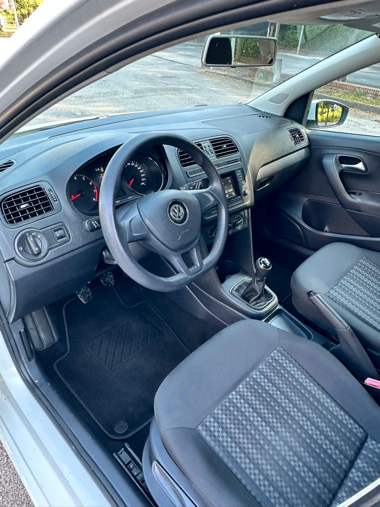 Volkswagen Polo 1.0 MPI 5p. Trendline