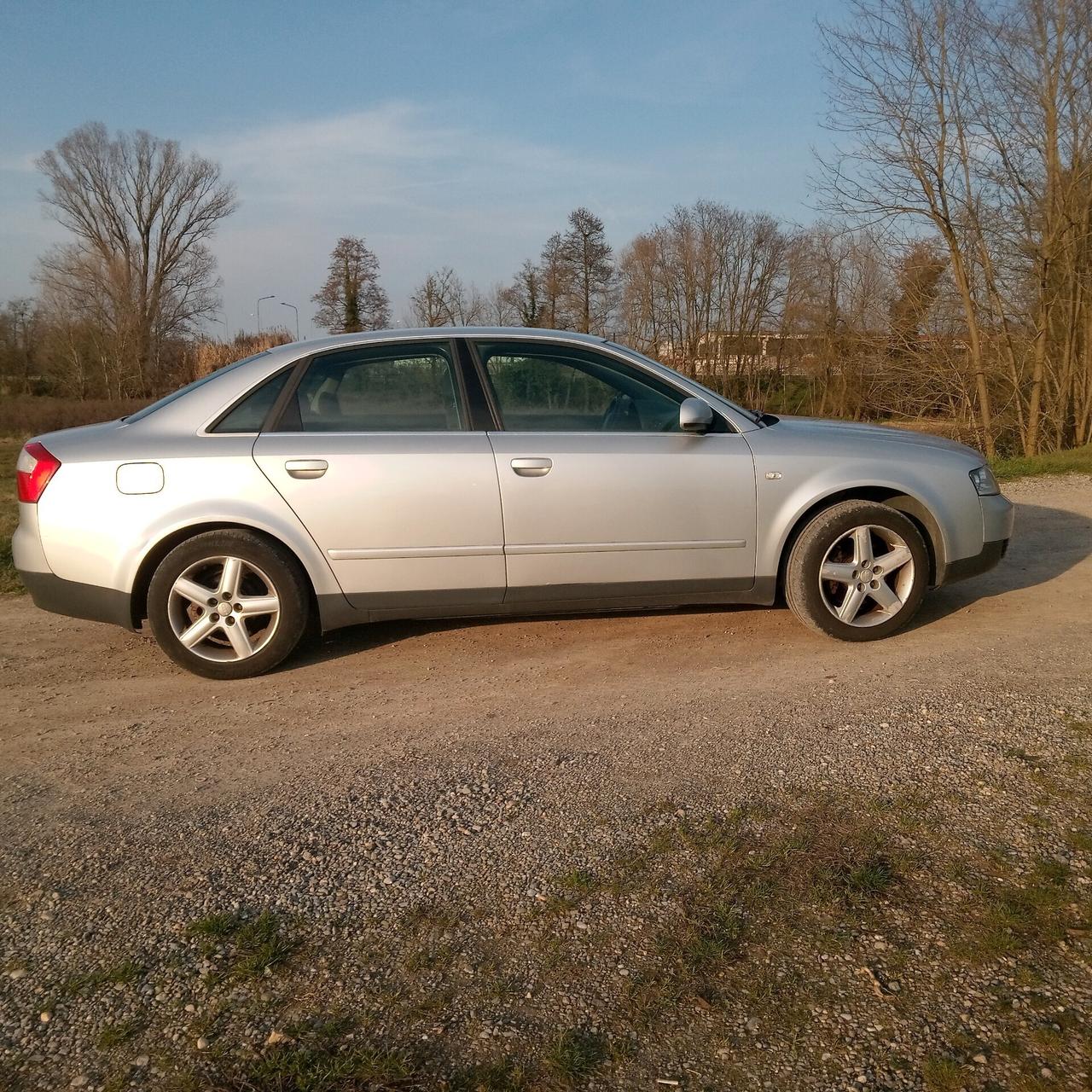 Audi A4 1.9 TDI/130 CV cat