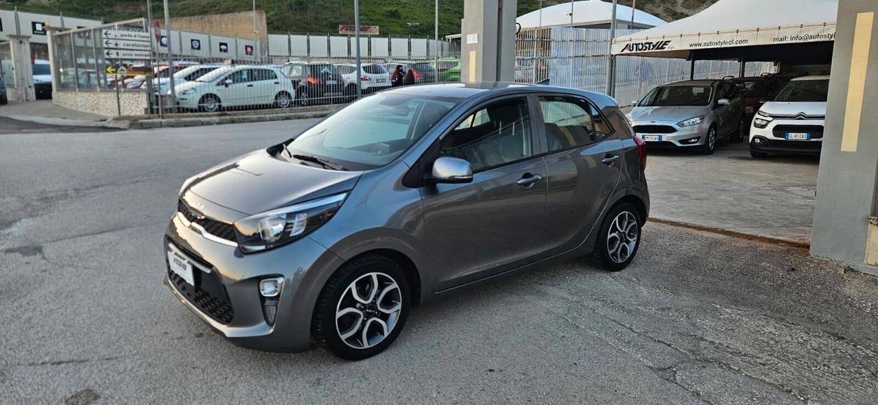 Kia Picanto 1.0 benzina X Line