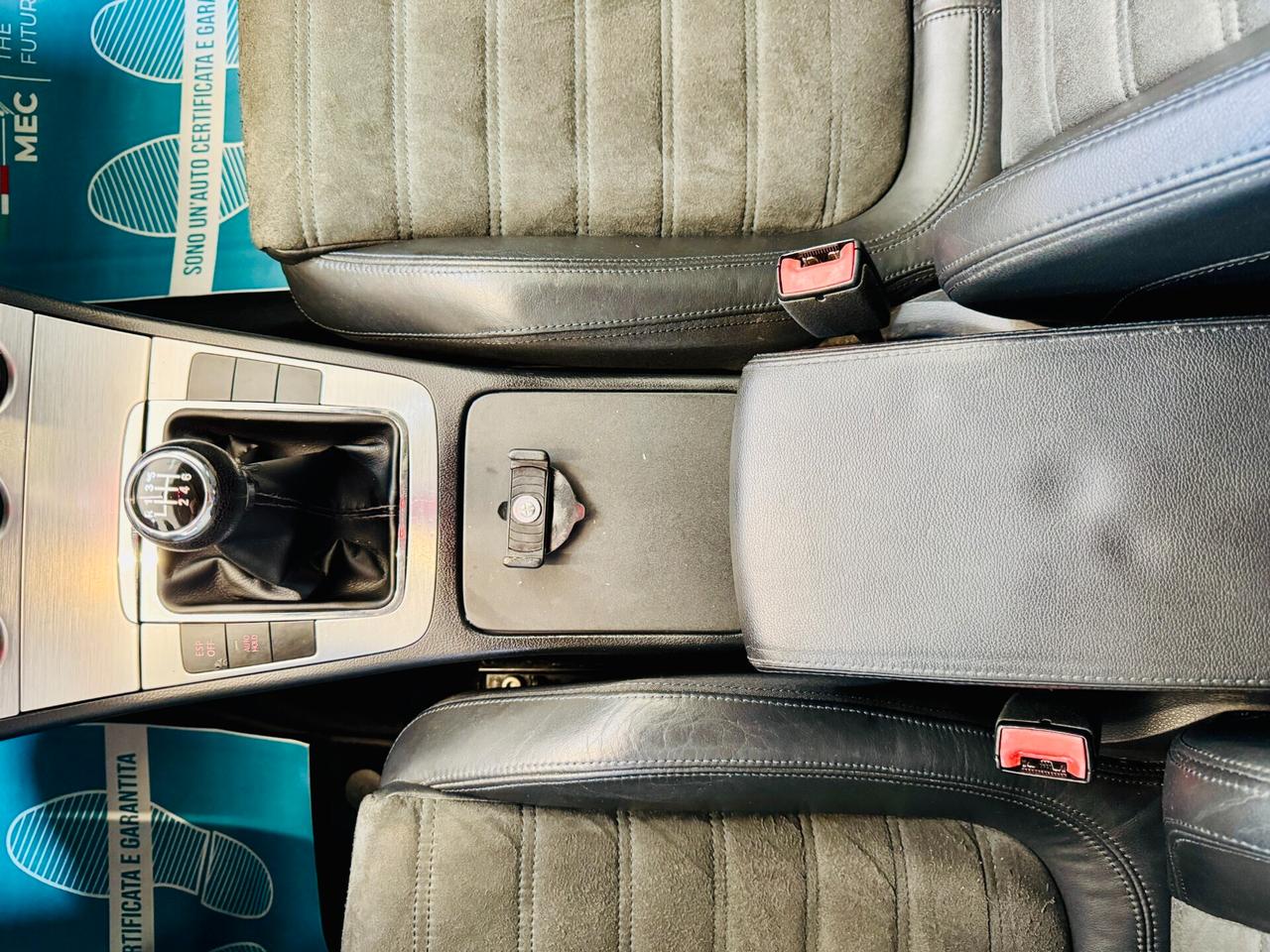 Volkswagen Passat 2.0 TDI 140CV - Touch/Distrib. Nuova/Sedil.Riscald