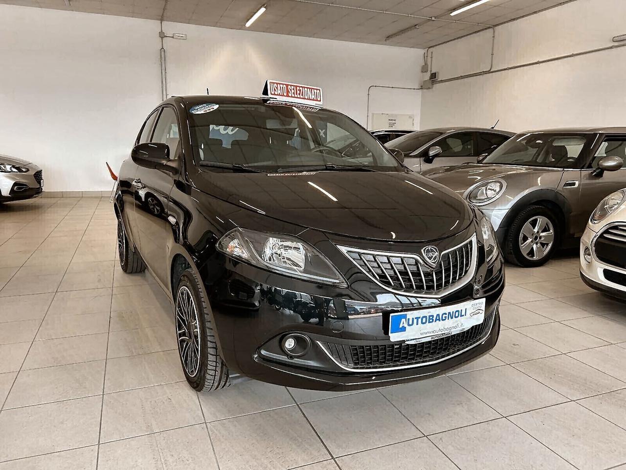 Lancia Ypsilon GOLD 1.0 FireFly Hybrid 5 p. SPOTICAR