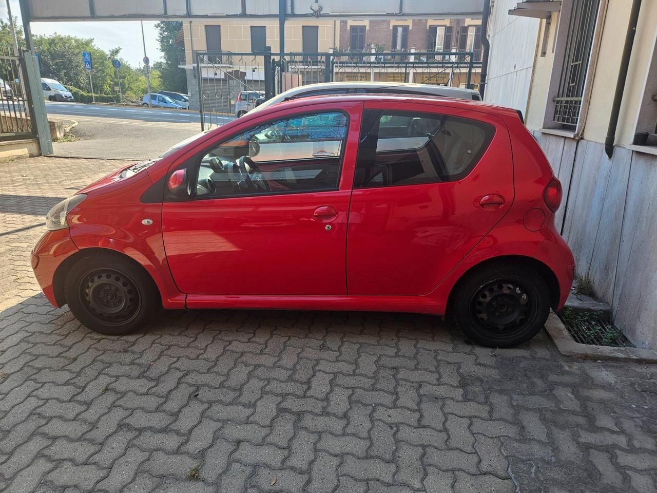 Toyota Aygo 1.0 12V VVT-i 5 porte