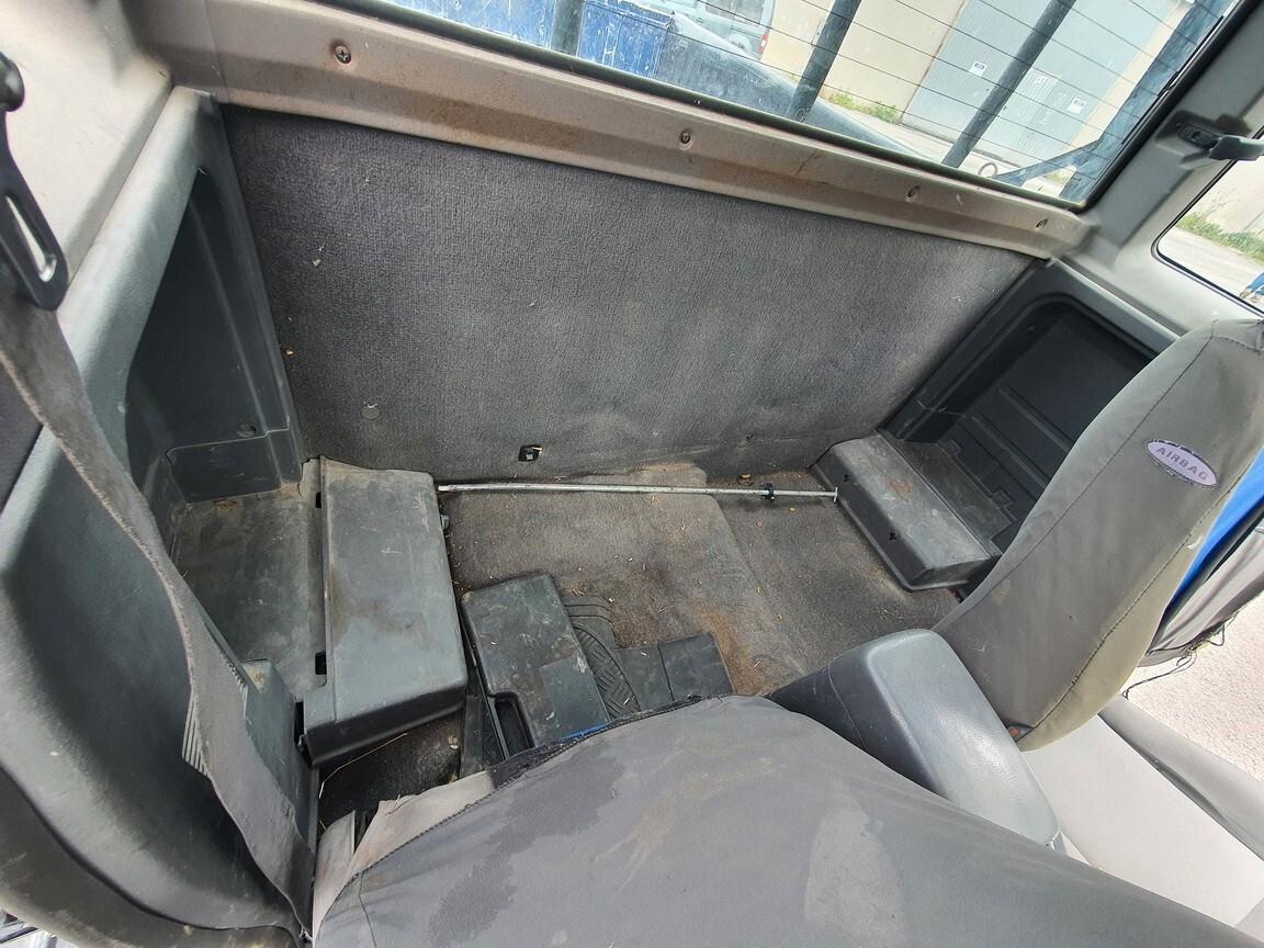 Nissan Navara (D22) 2.5 TD 133CV 4WD Cab. Singola