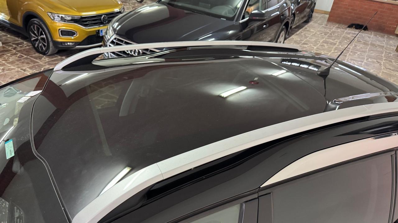 Peugeot 2008 1.6 e-HDi 115 CV Allure Panoramico