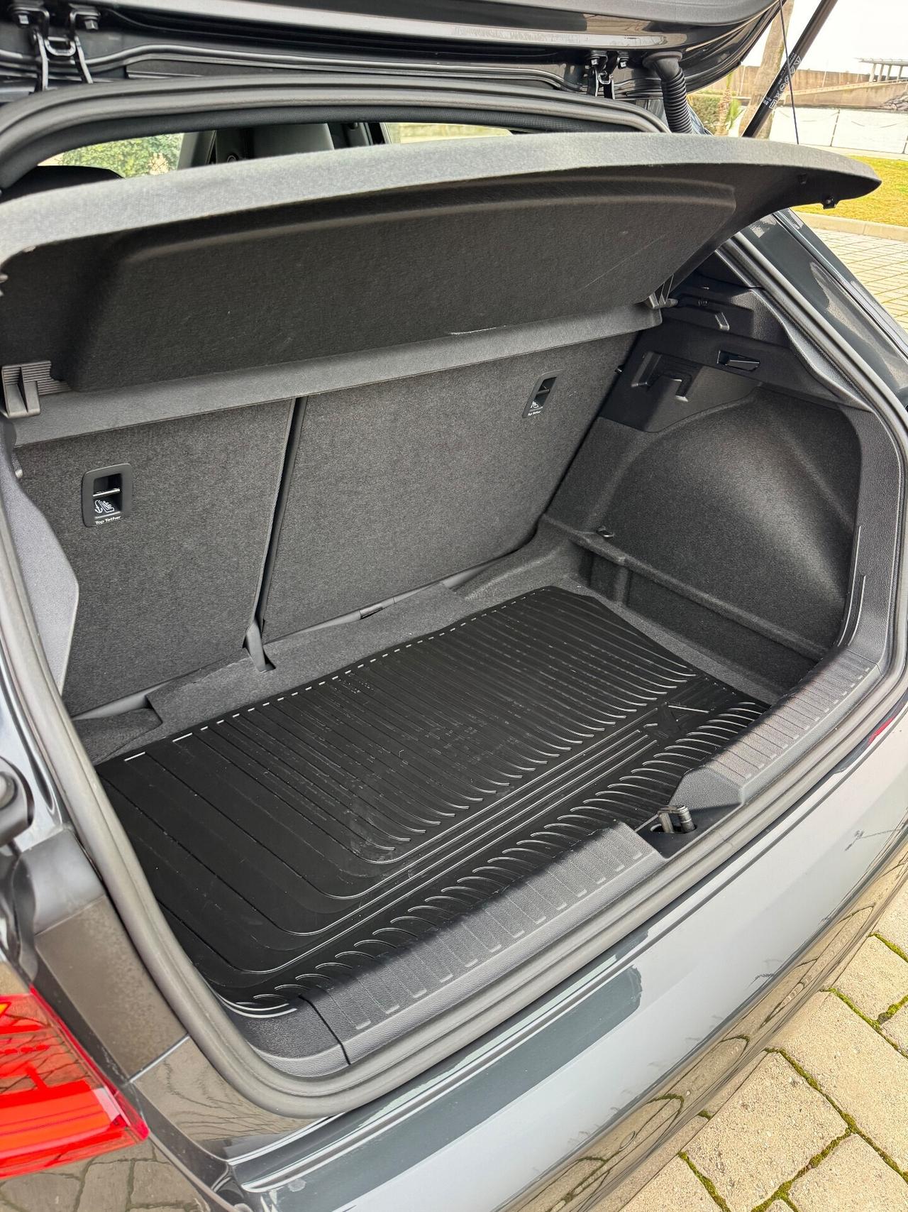 Audi A1 SPB 30 TFSI S line edition